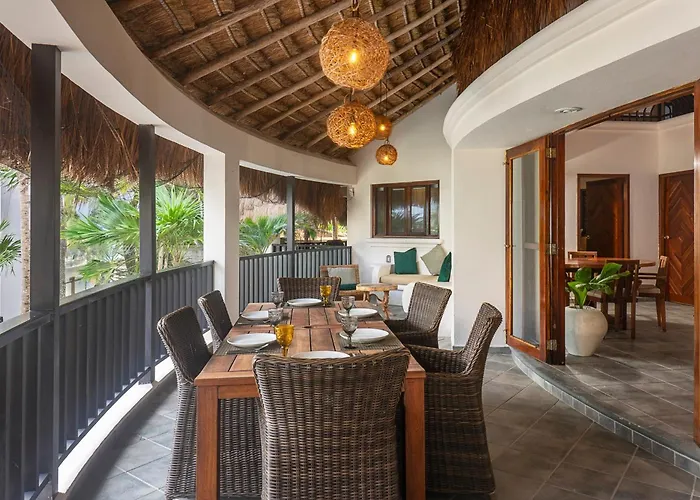 Mantaray Hotel 5*